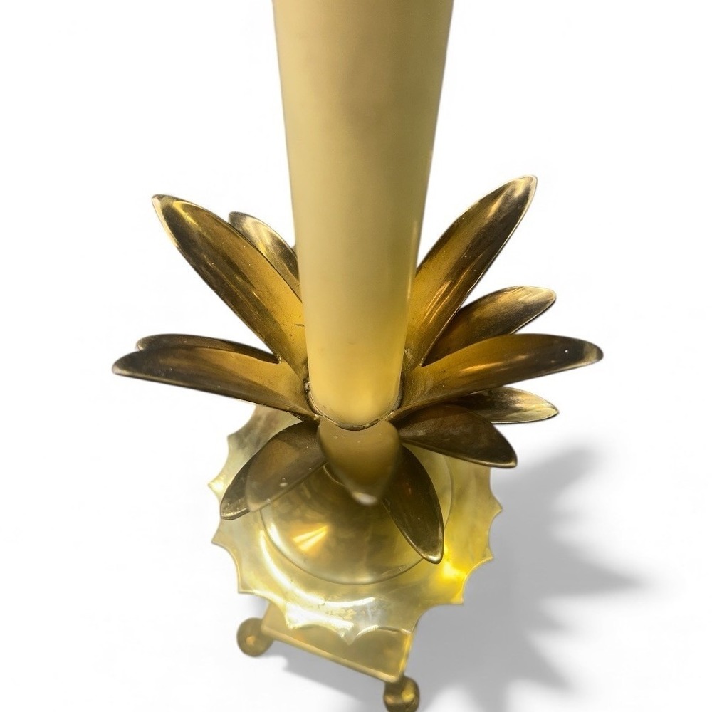 Pineapple Table Lamp Hollywood Regency Metal Brass Tone Claw Foot Heavy Vtg - Picture 4 of 15
